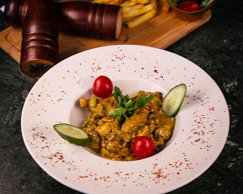 Köri̇ Soslu Tavuk